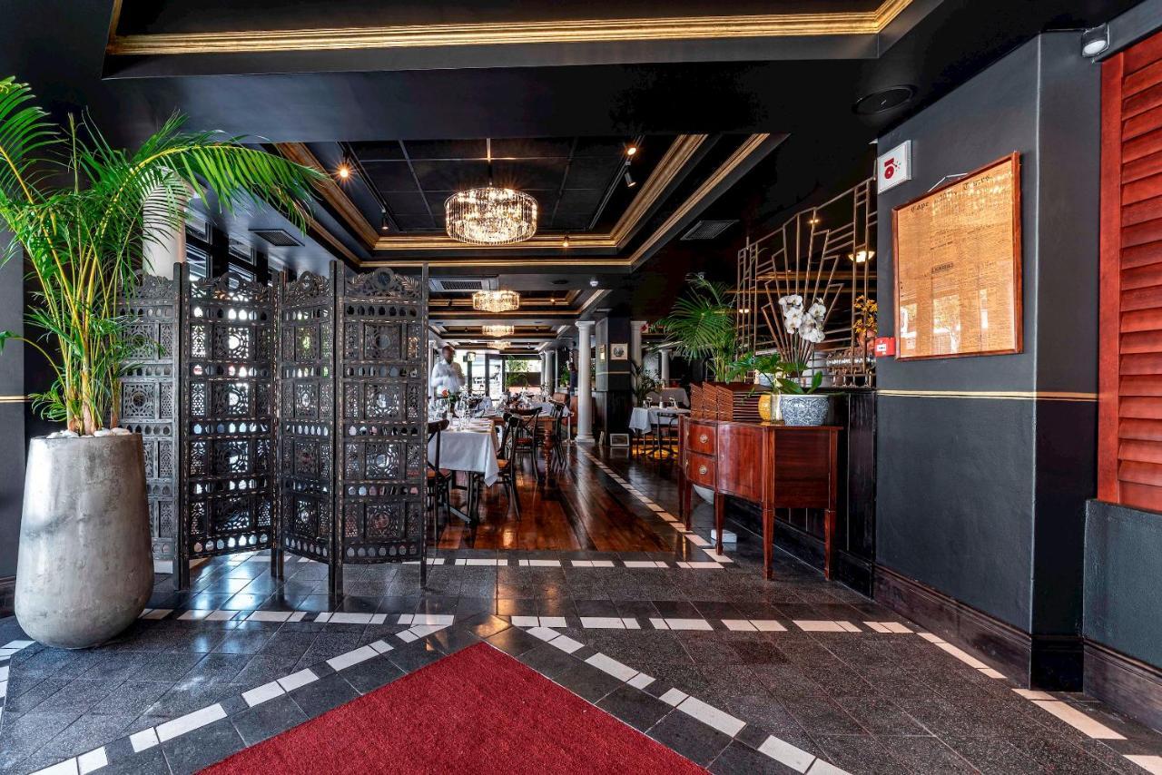105 Signature, De Waterkant